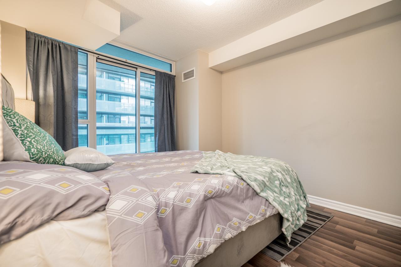 Aaira Suites Grand Trunk Toronto Dış mekan fotoğraf